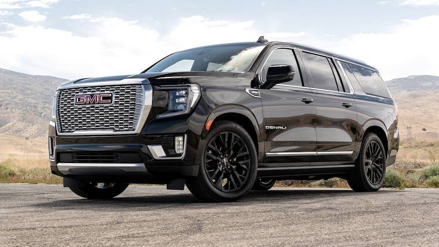 2024-GMC-Yukon-XL-Denali-Duramax-front-view-18-1