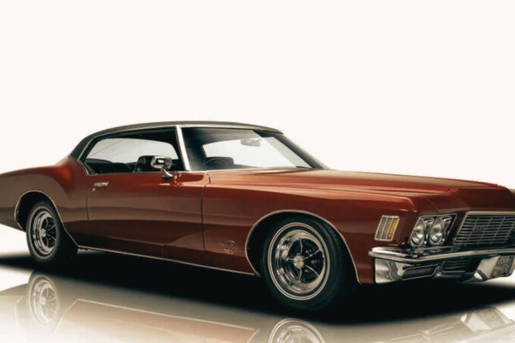 1971 Buick Riviera Boat-Tail