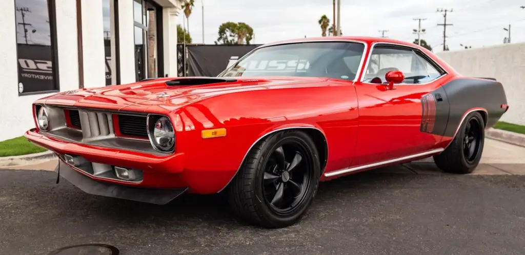 1973-Plymouth-Cuda-1-1