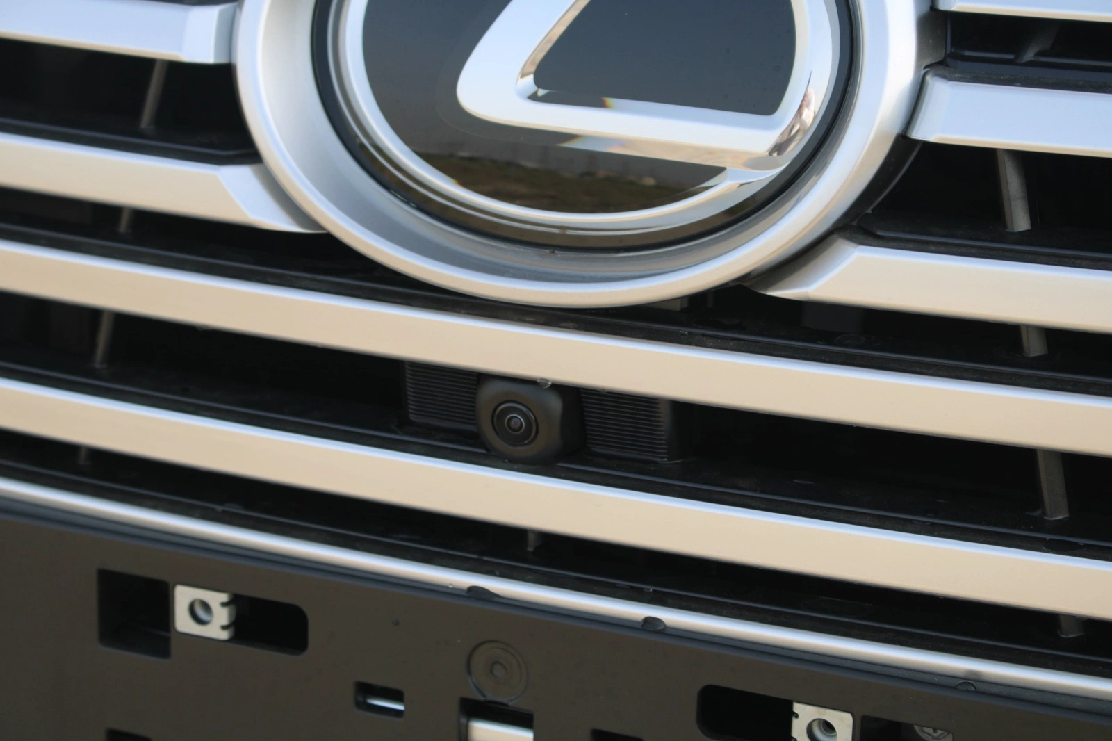 Lexus LX500d logo