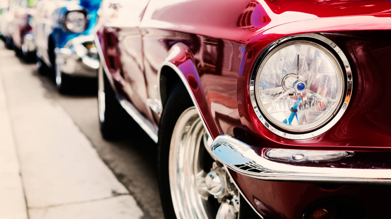 Cadillac Eldorado vs Coupe de Ville in India