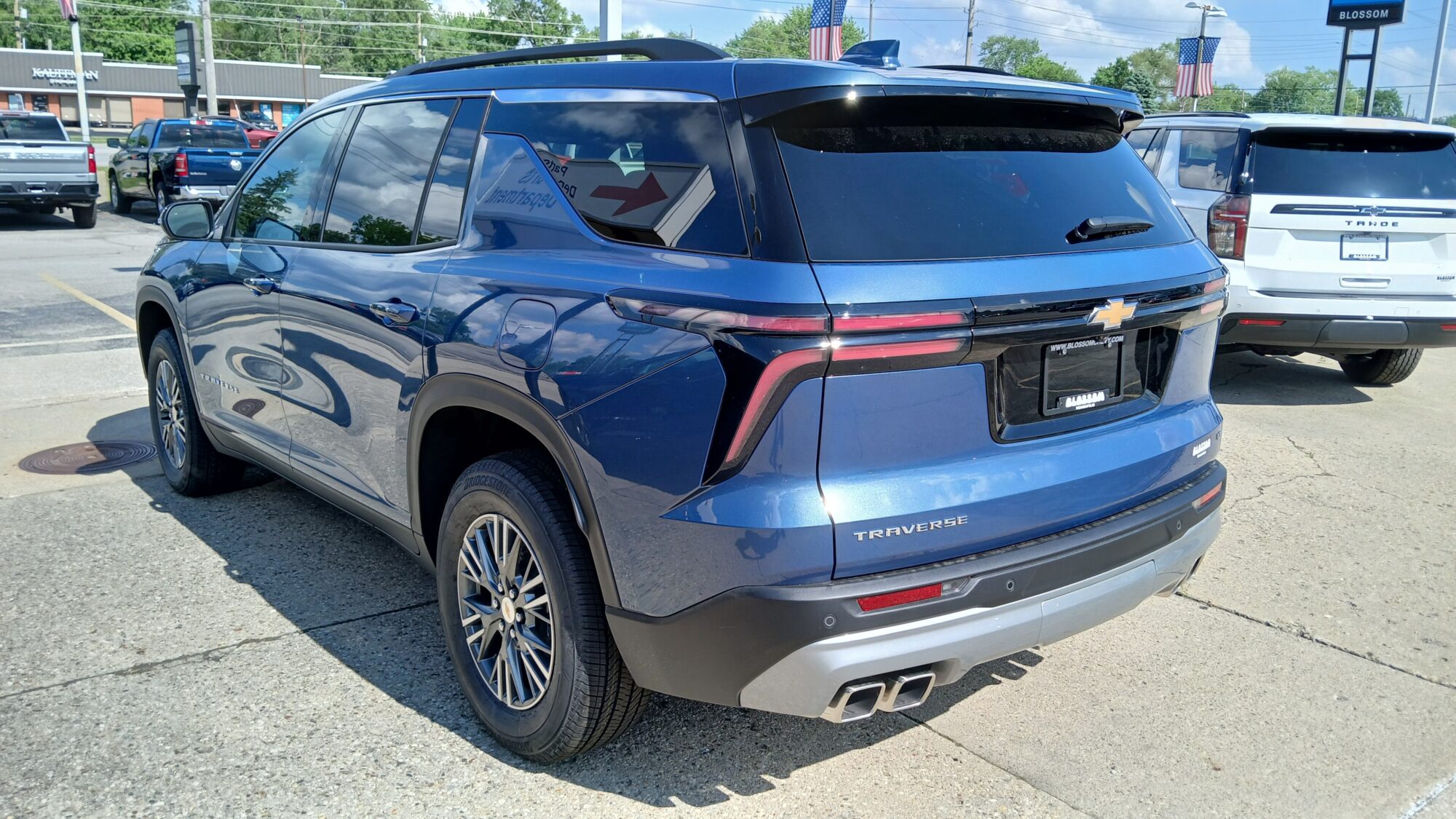 2024 Chevrolet Traverse, photo 4 of 7