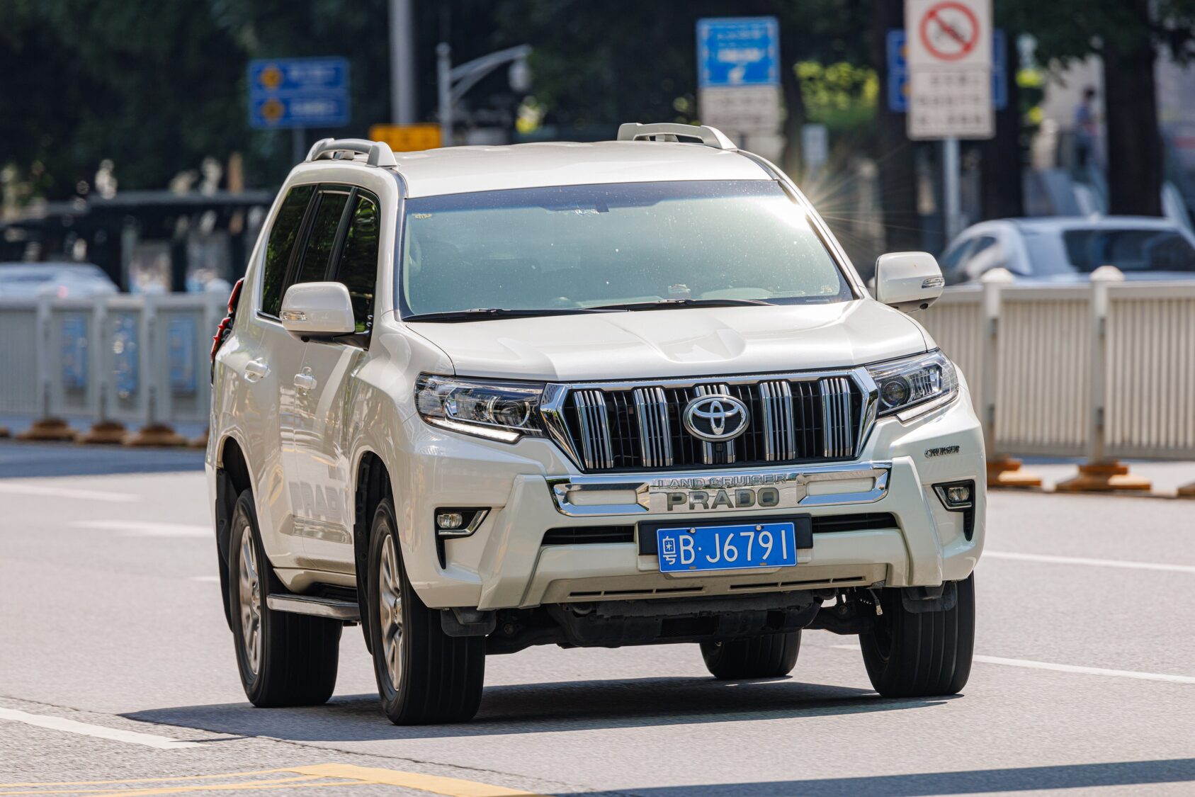 2024 Toyota Land Cruiser 250 / Prado, photo 4 of 6