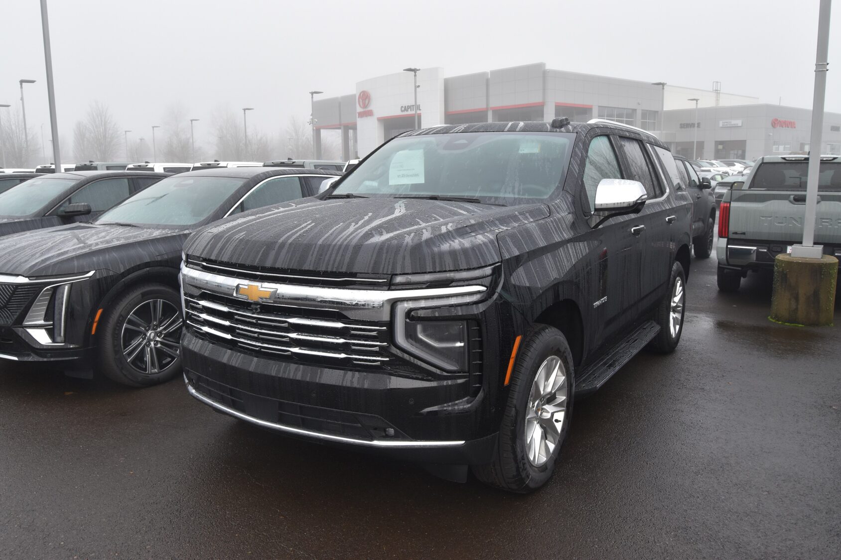 2025 Chevrolet Tahoe, photo 1 of 6