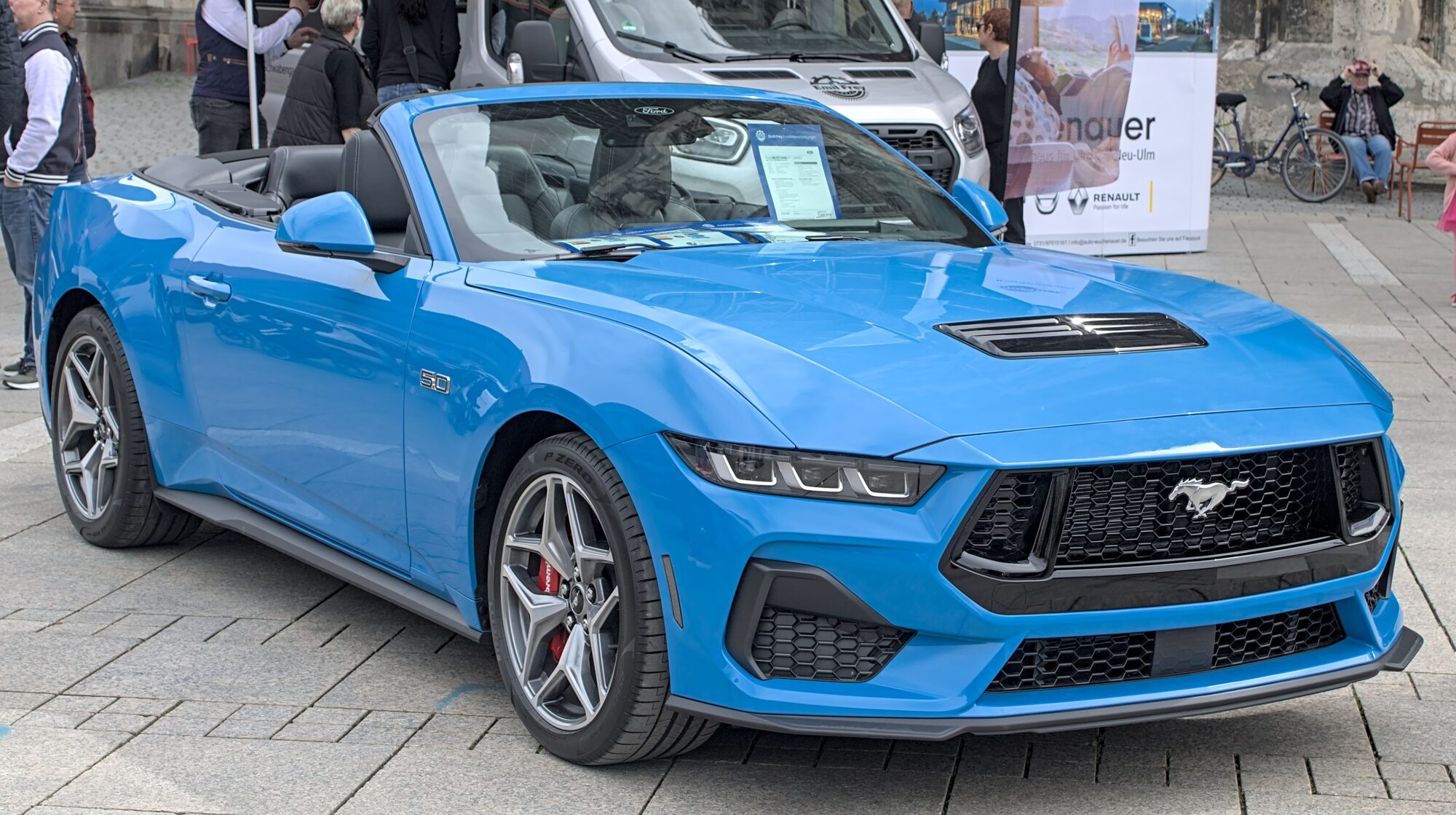 2025 Ford Mustang GT, photo 5 of 7