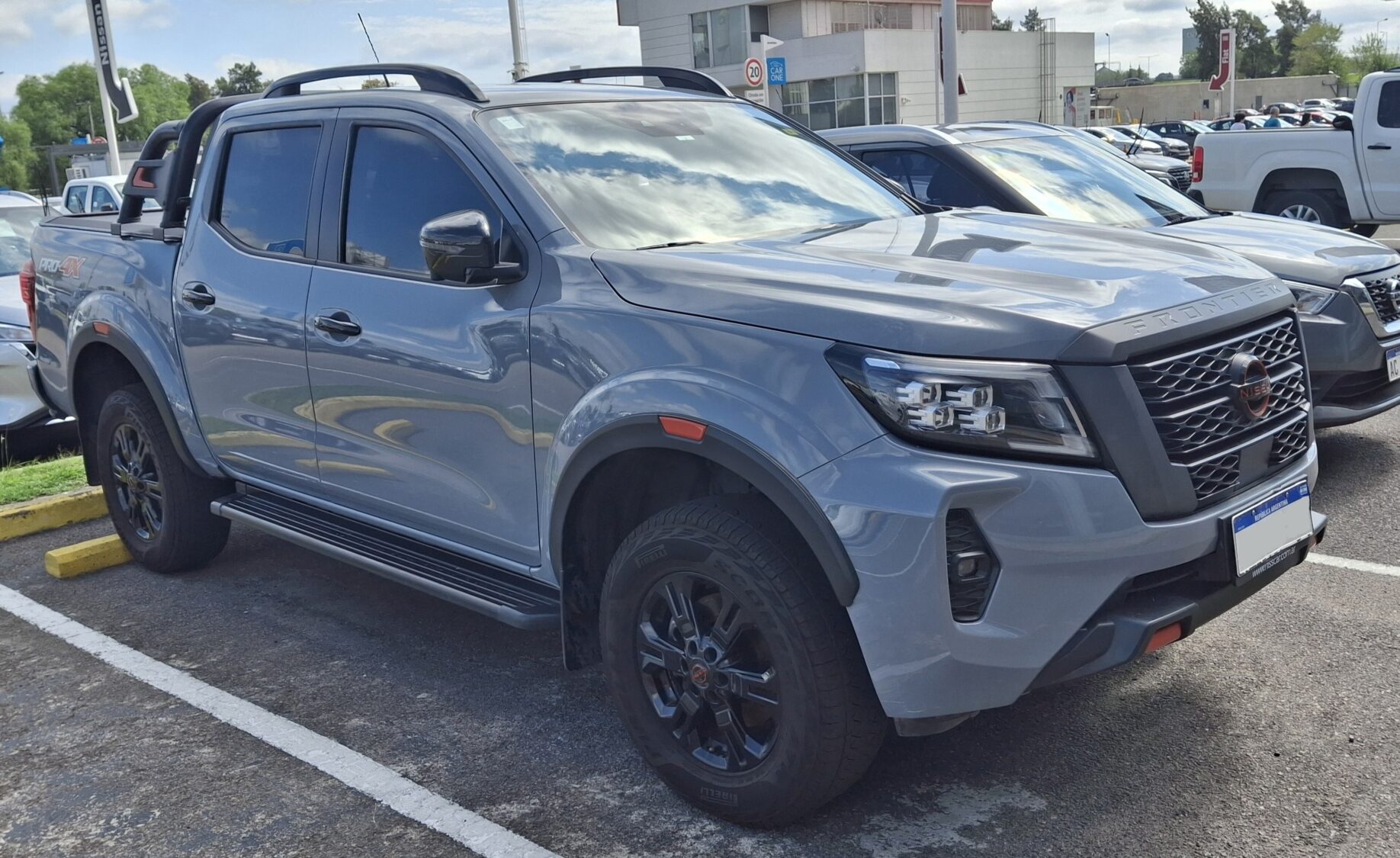 2025 Nissan Frontier Pro, photo 3 of 7