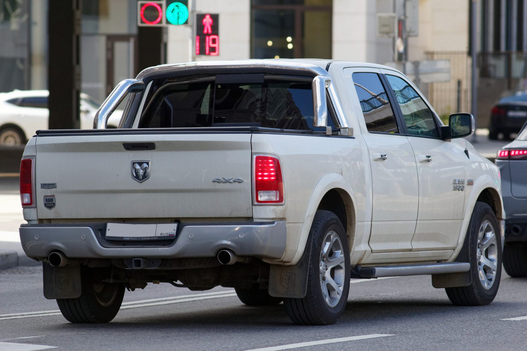 2025 RAM 1500, photo 1 of 7