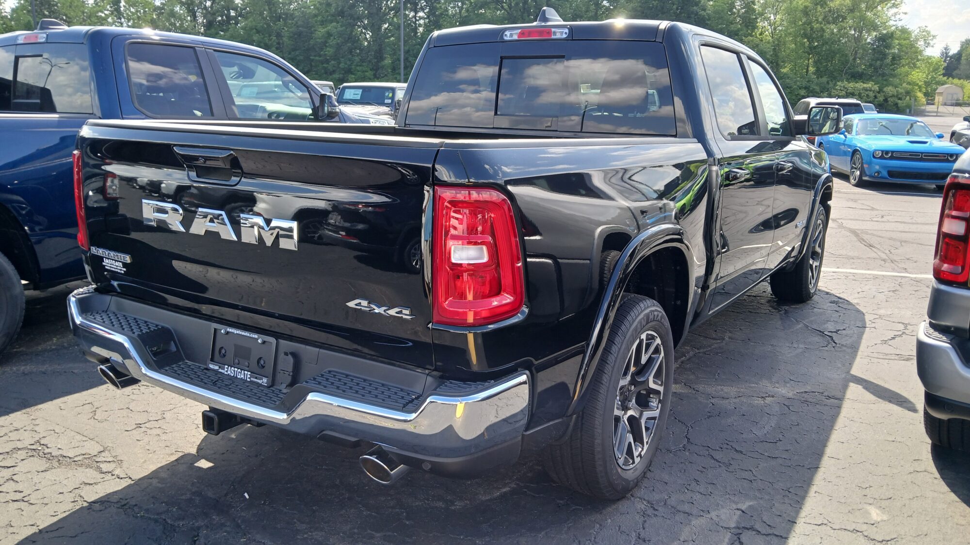 2025 RAM 1500, photo 5 of 7