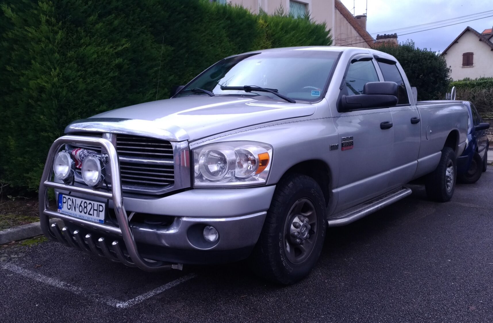 2025 RAM 2500 Heavy Duty, photo 2 of 7