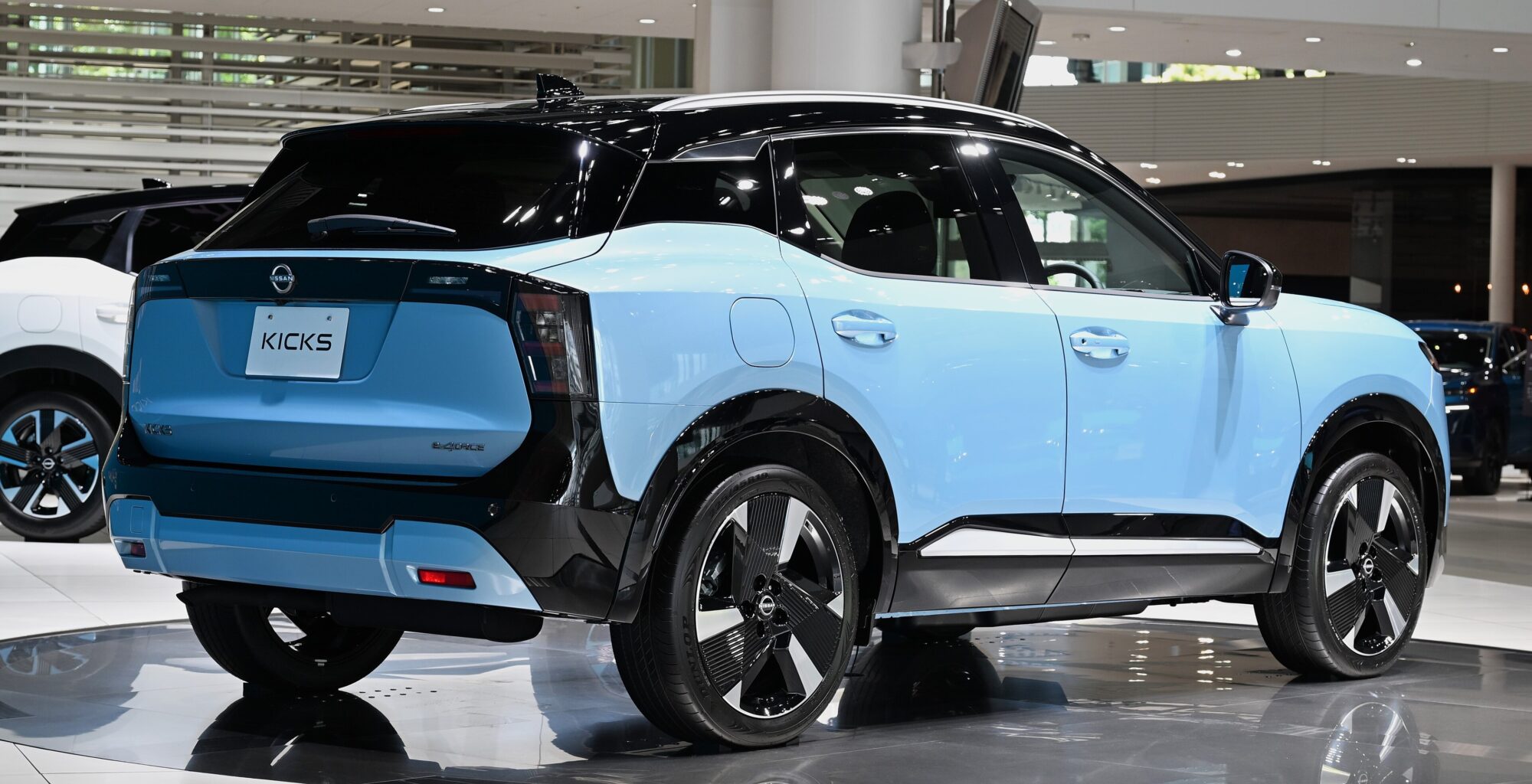2026 Nissan Kicks, photo 4 of 6